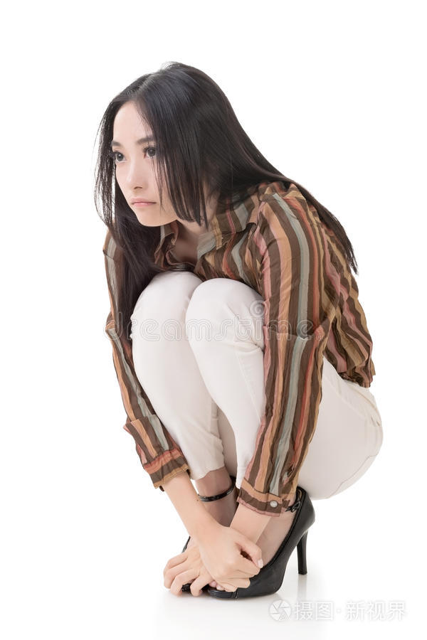 嘴唇直播下载 暗巷侦探